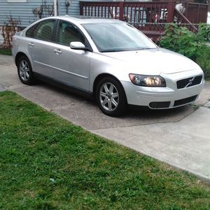 Meet your Posher, Leonard